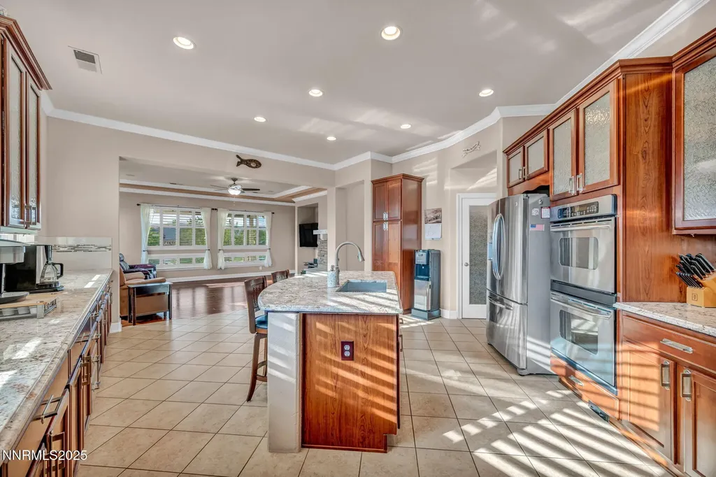 415 Sunset Springs Sparks NV 89441