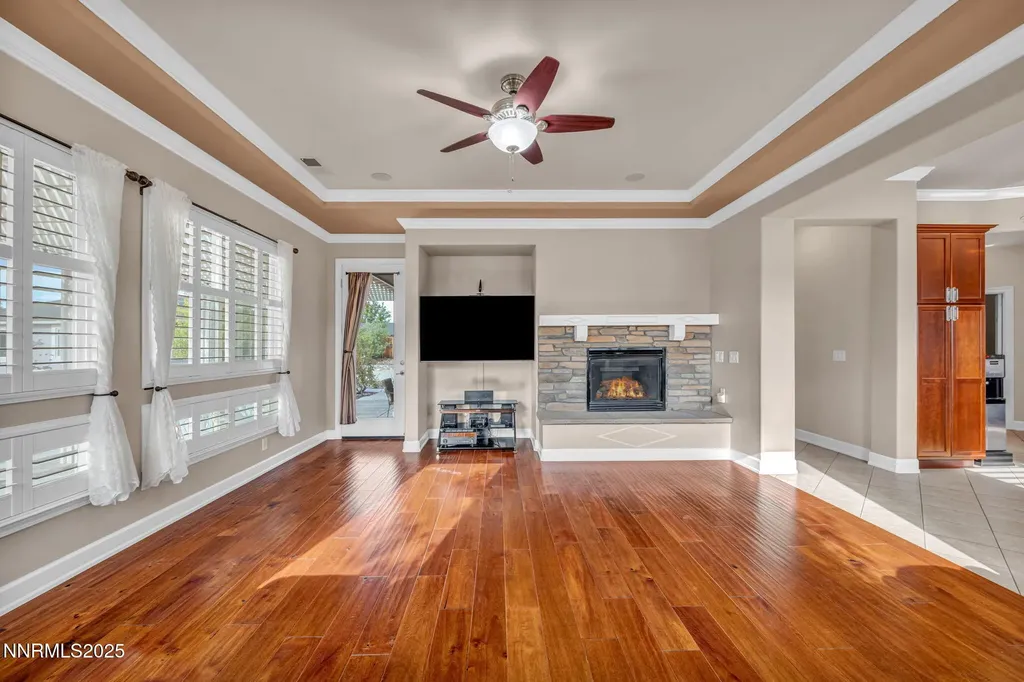 415 Sunset Springs Sparks NV 89441
