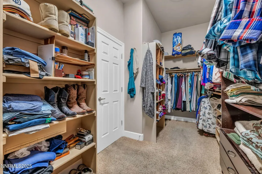 415 Sunset Springs Sparks NV 89441