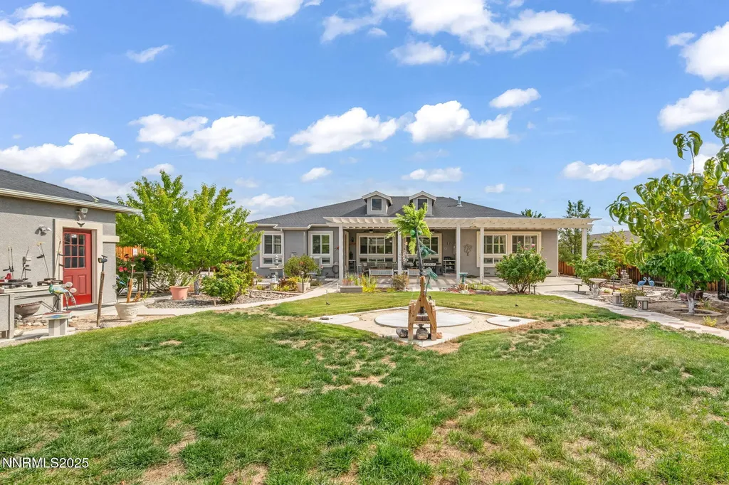 415 Sunset Springs Sparks NV 89441