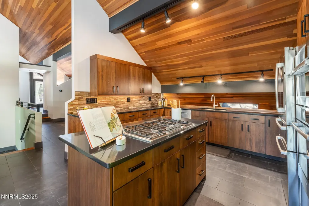 2521 Lake Ridge Shores Reno NV 89519