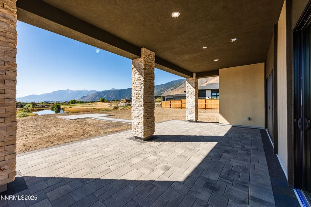517 Cottontail Genoa NV 89411