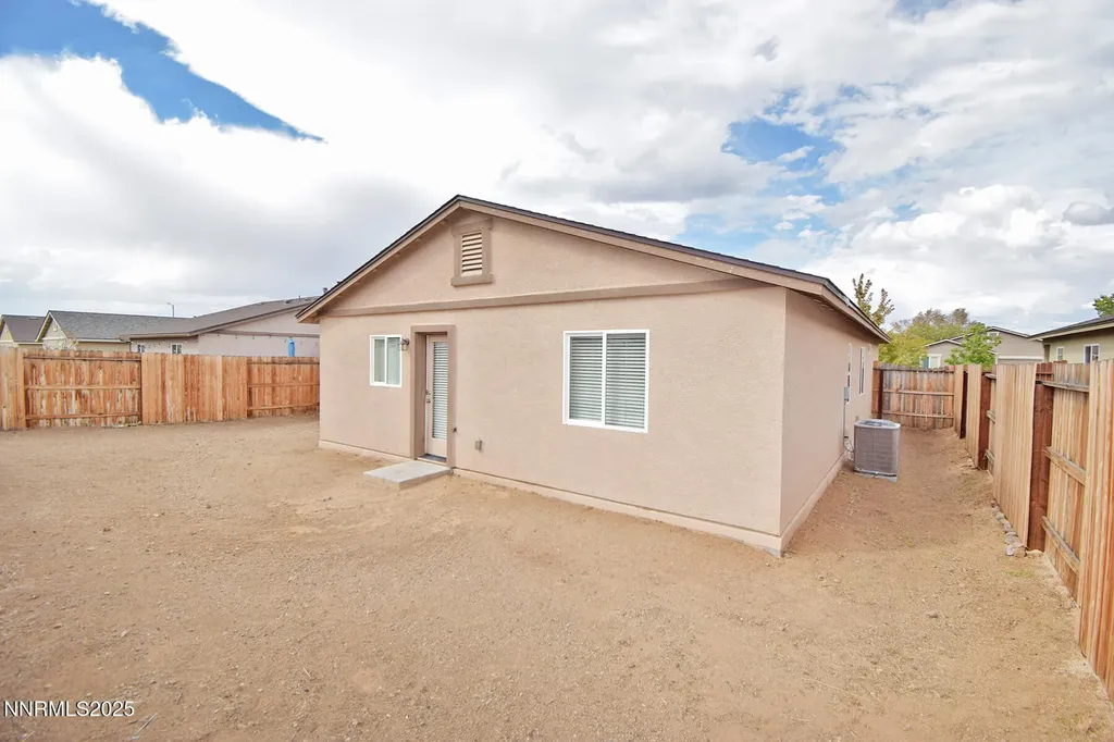 324 Limber Pine Reno NV 89506