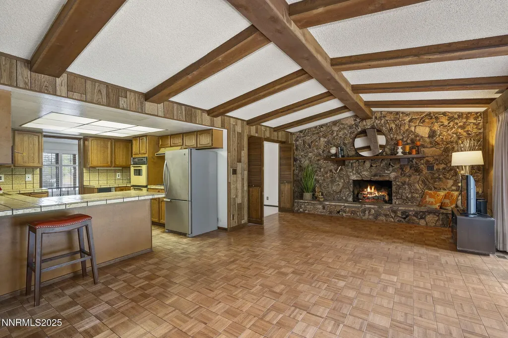2240 Plumb Reno NV 89509