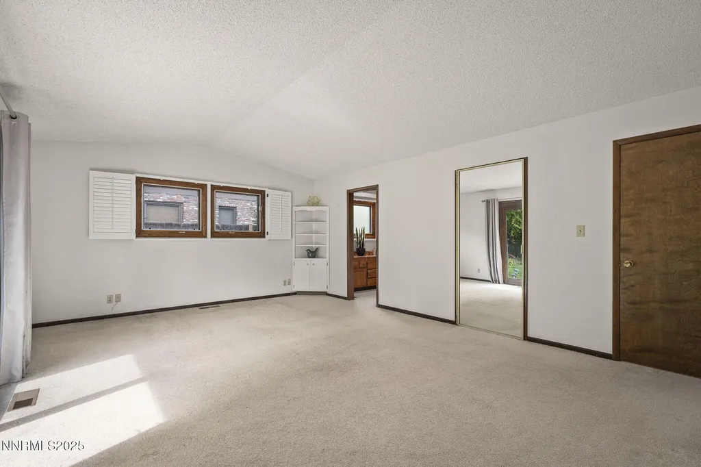 2240 Plumb Reno NV 89509