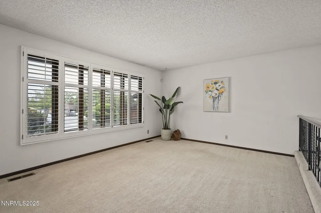 2240 Plumb Reno NV 89509