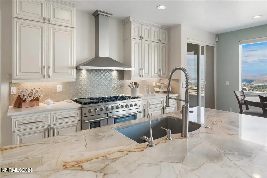 6080 Cour Saint Michelle Reno NV 89511