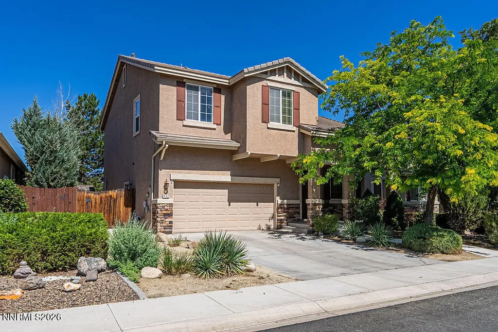 932 Lakeview Dayton NV 89403