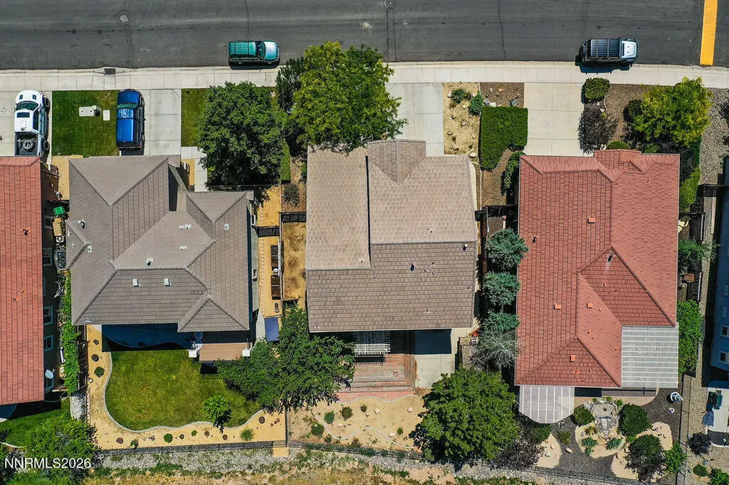 932 Lakeview Dayton NV 89403