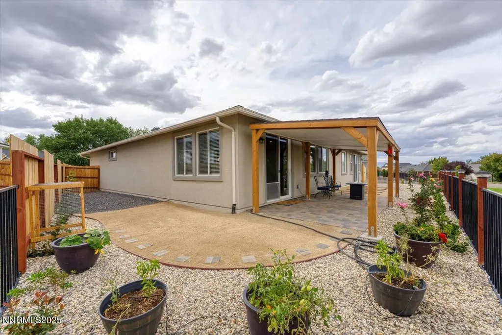 326 Bens Fernley NV 89408