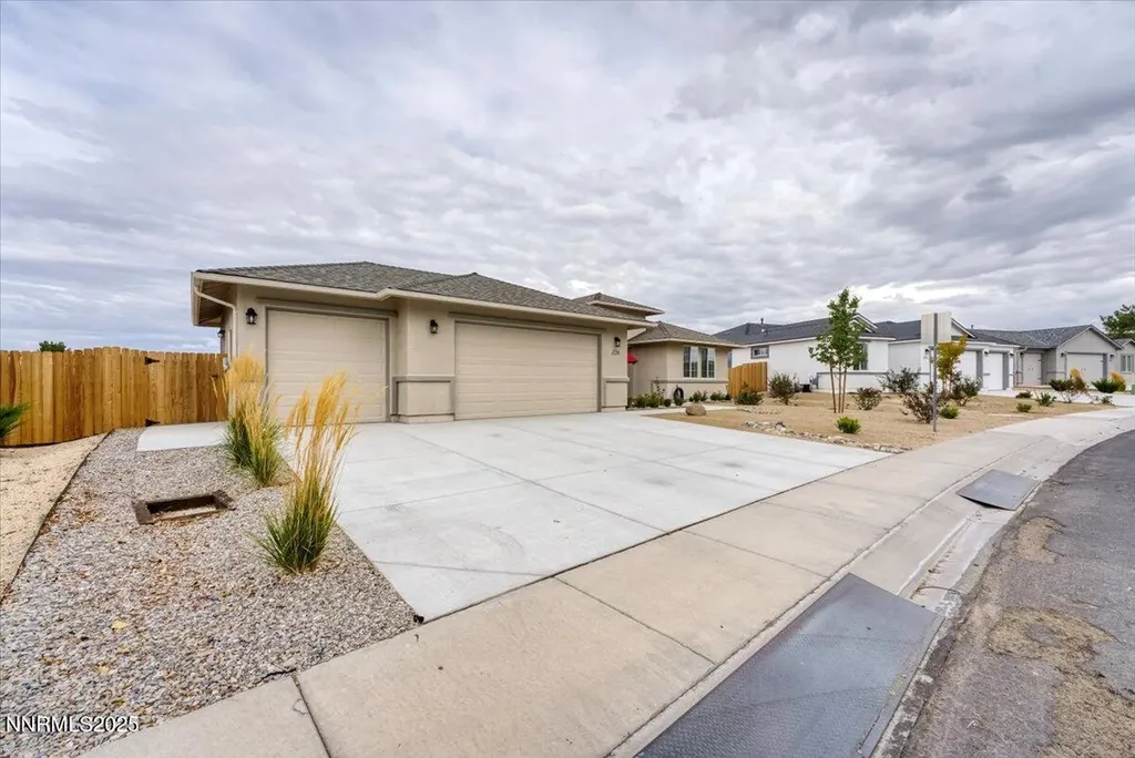 326 Bens Fernley NV 89408
