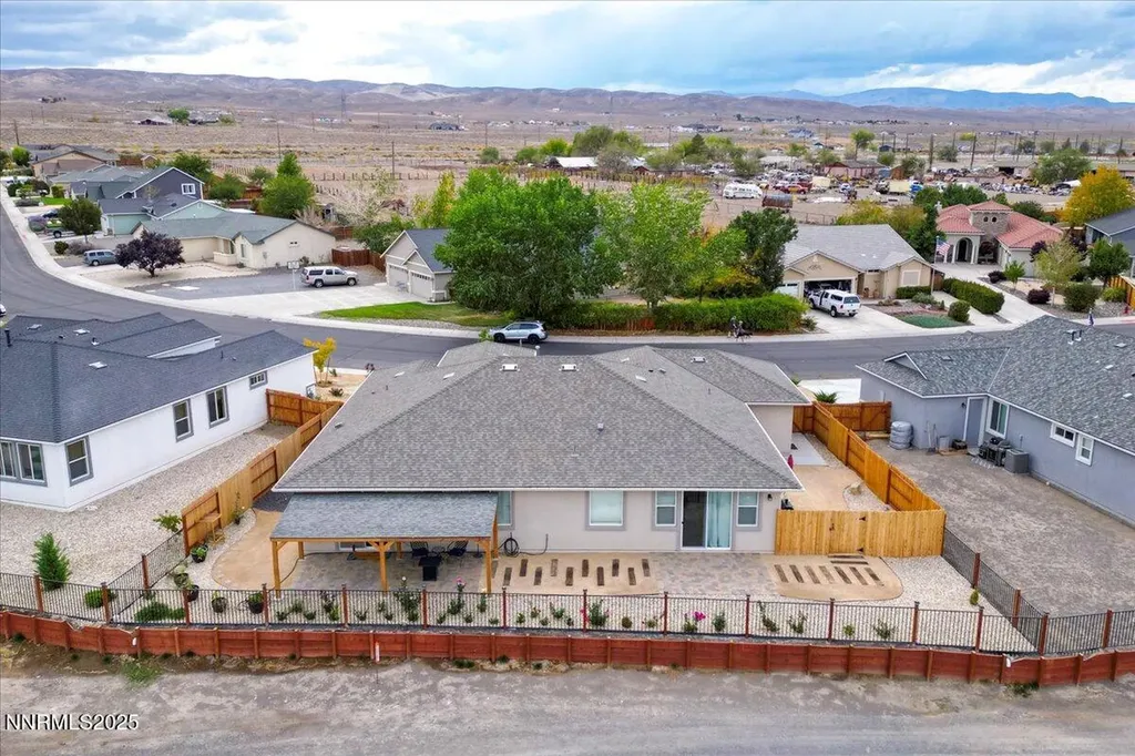326 Bens Fernley NV 89408