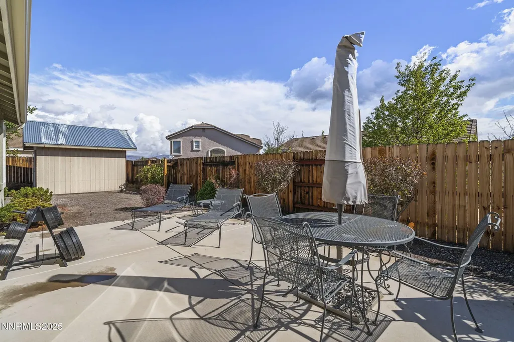 1715 Short Oak Fernley NV 89408