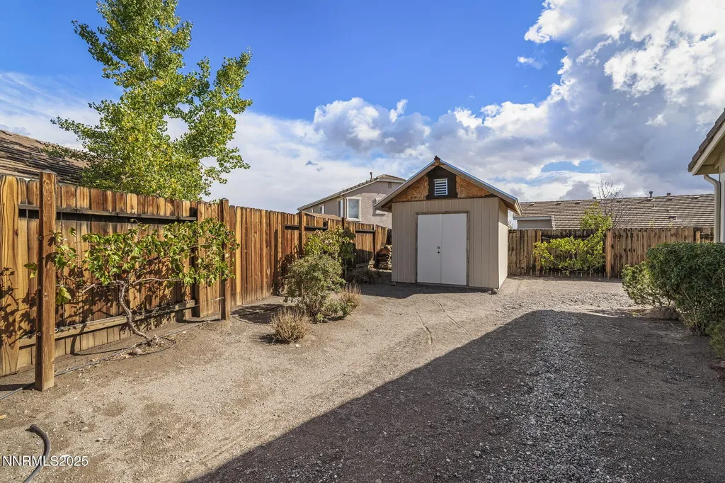 1715 Short Oak Fernley NV 89408