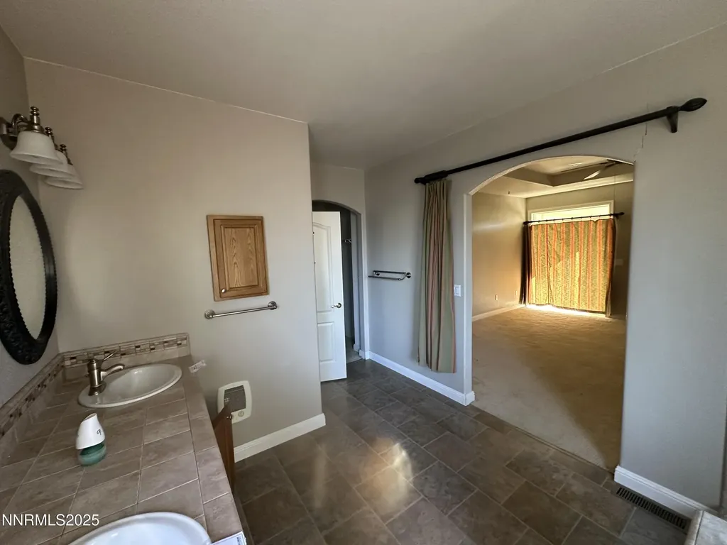 1458 Cardiff Gardnerville NV 89410