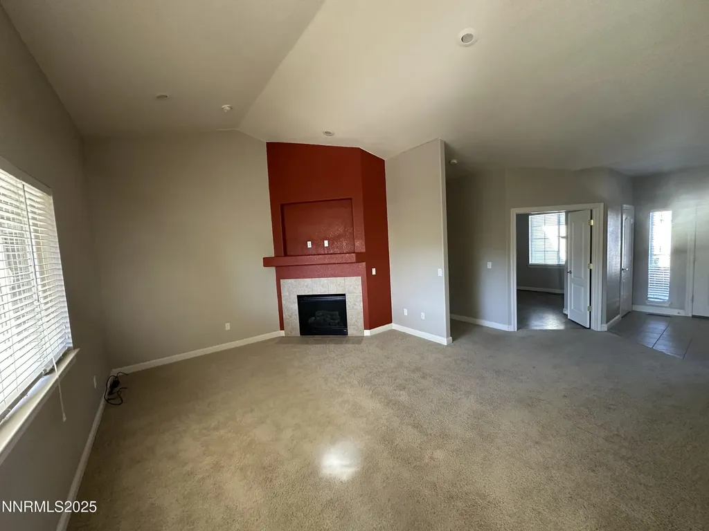1458 Cardiff Gardnerville NV 89410