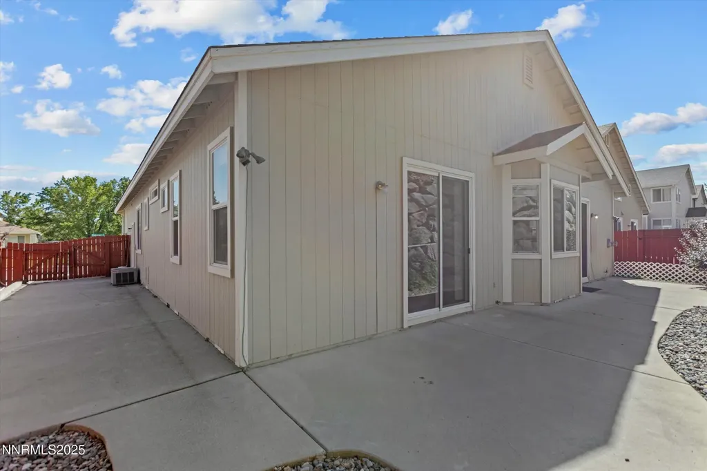 2365 Red Maple Reno NV 89523