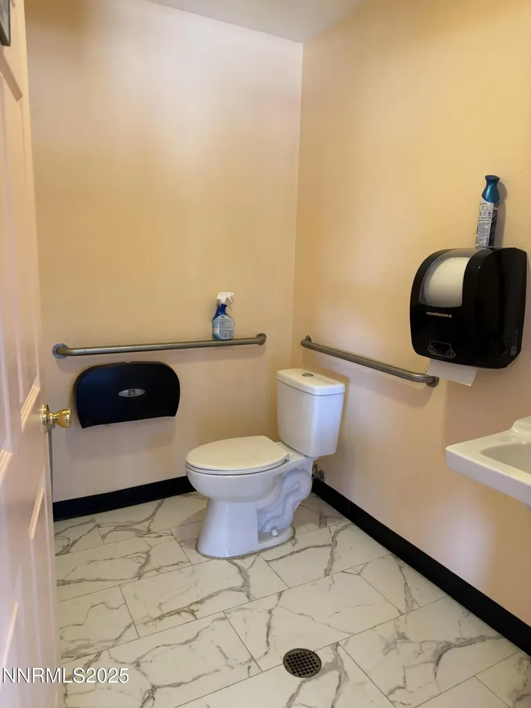 915 Cornell Lovelock NV 89419