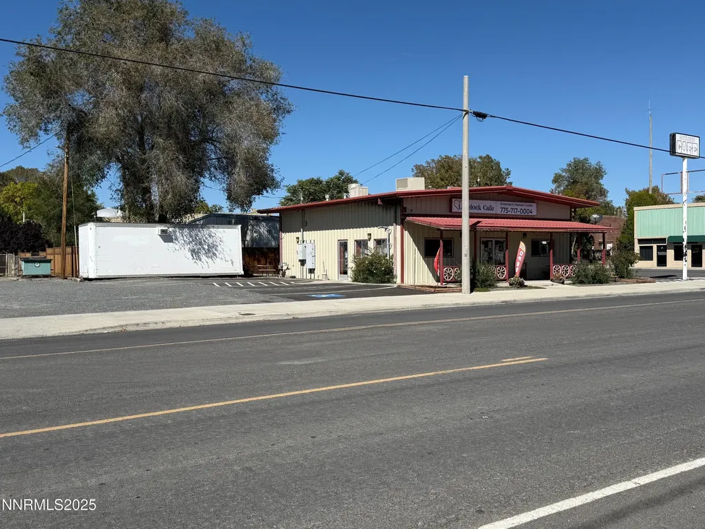915 Cornell Lovelock NV 89419