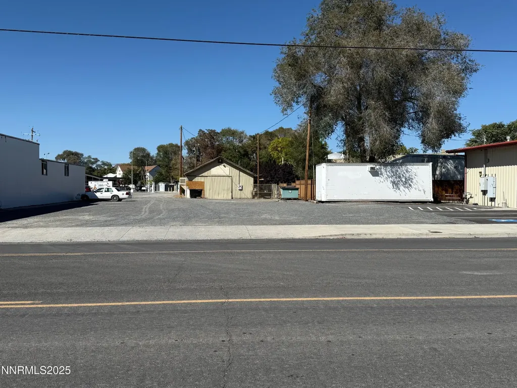915 Cornell Lovelock NV 89419