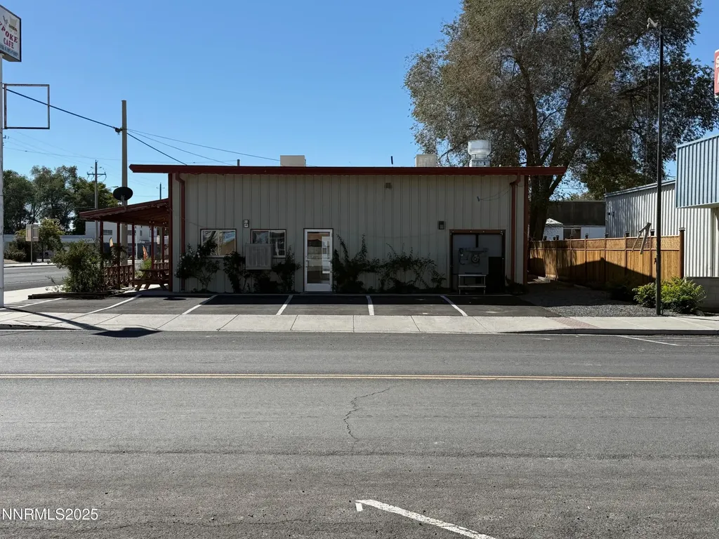 915 Cornell Lovelock NV 89419