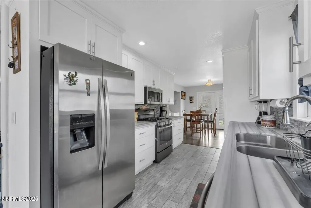 20 Simons Fernley NV 89408