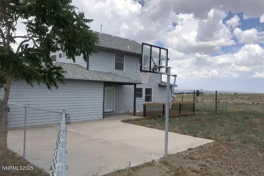 20 Simons Fernley NV 89408