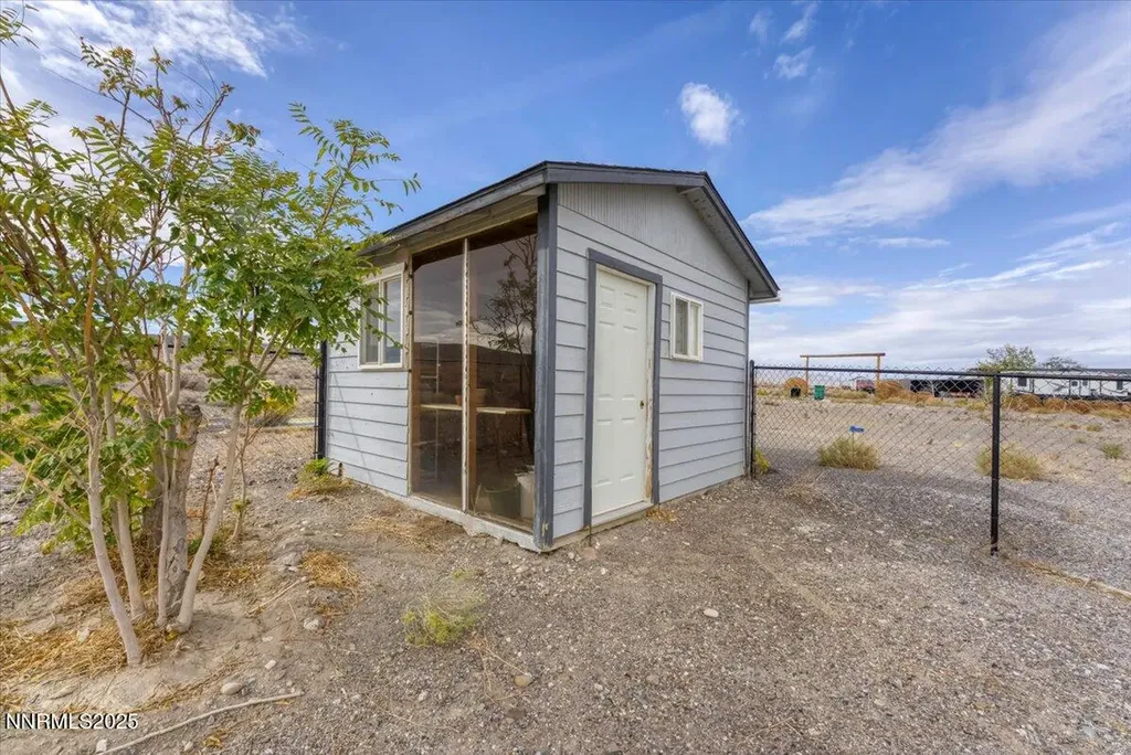 20 Simons Fernley NV 89408