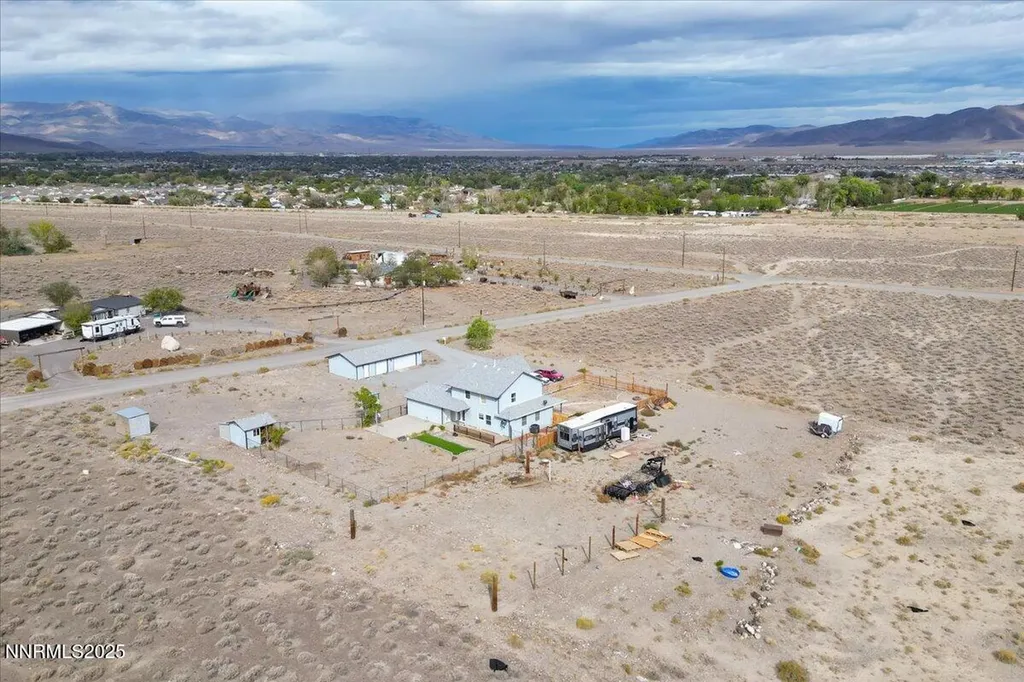 20 Simons Fernley NV 89408