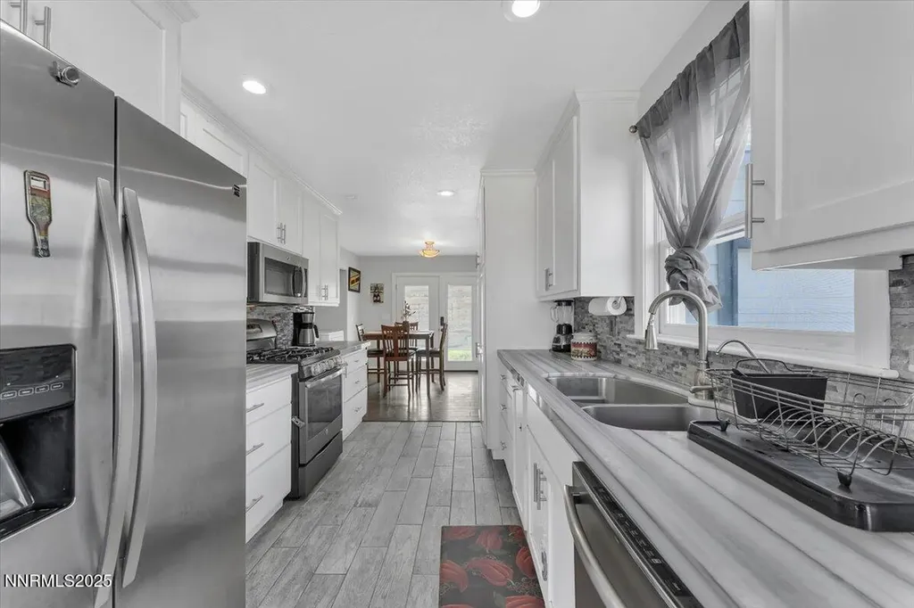 20 Simons Fernley NV 89408