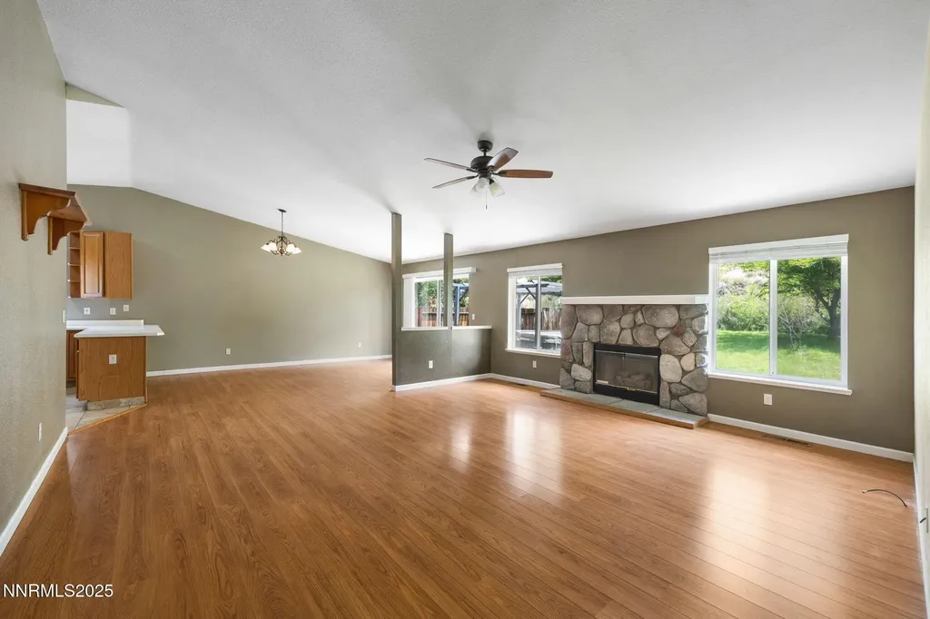 2120 Keystone Reno NV 89503