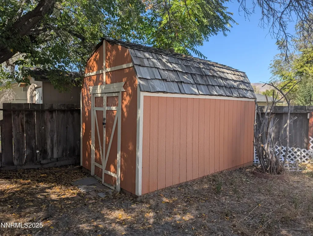 1402 La Loma Carson City NV 89701