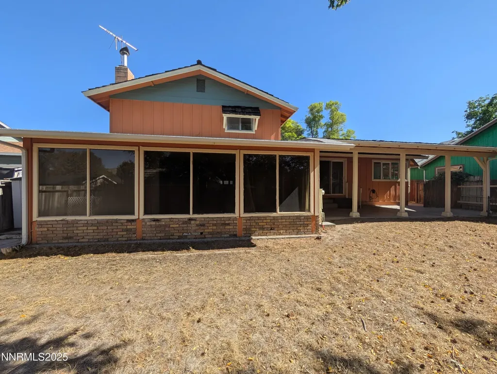 1402 La Loma Carson City NV 89701