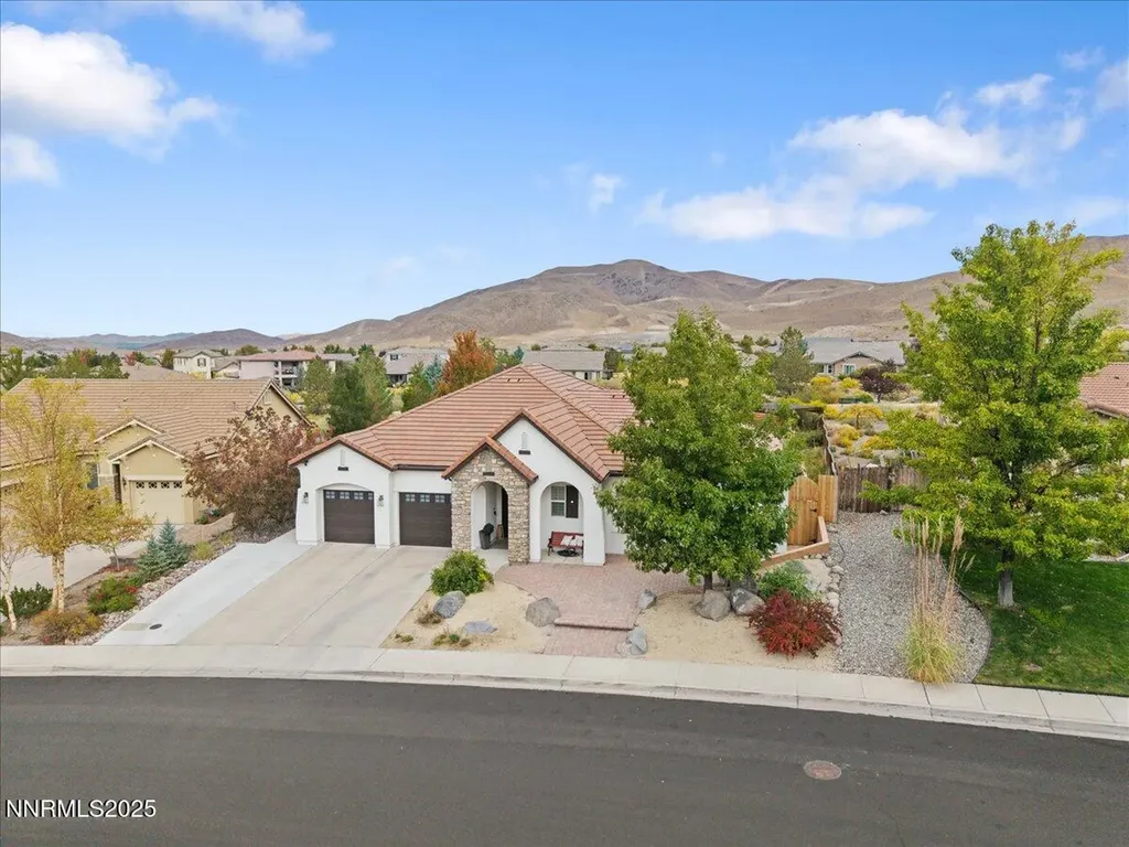10110 Cavalry Reno NV 89521