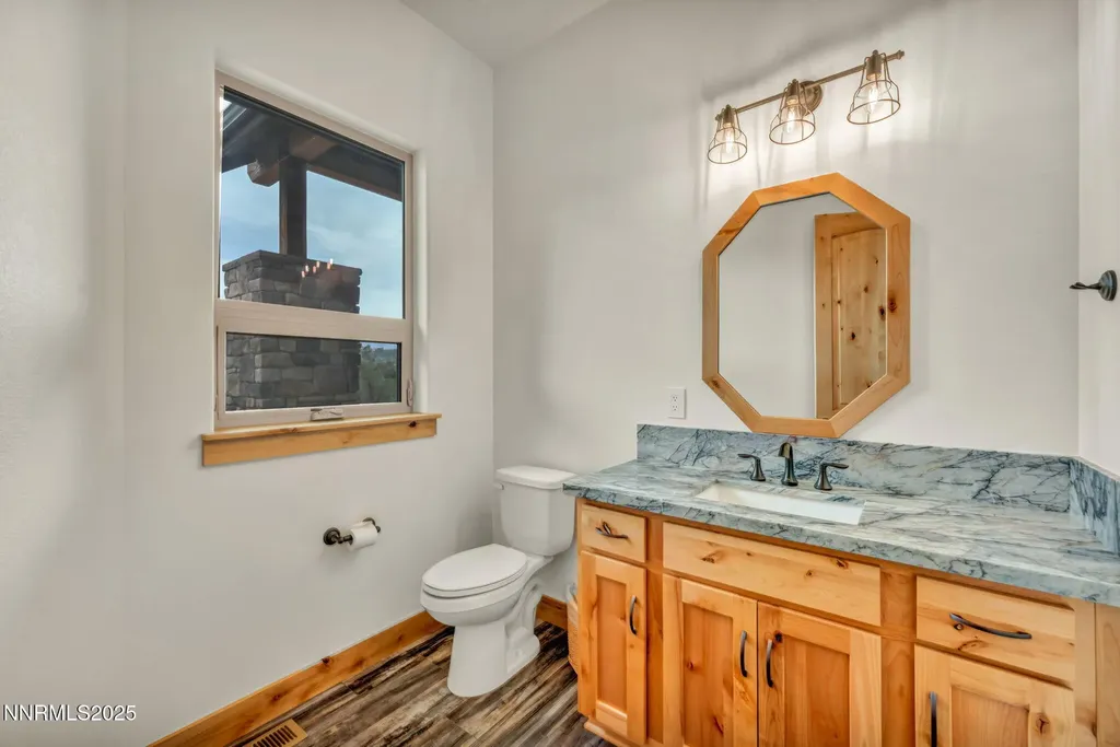 656 Stones Throw Gardnerville NV 89410