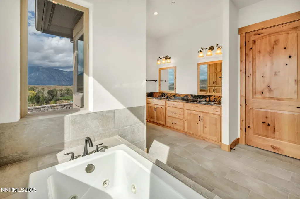 656 Stones Throw Gardnerville NV 89410