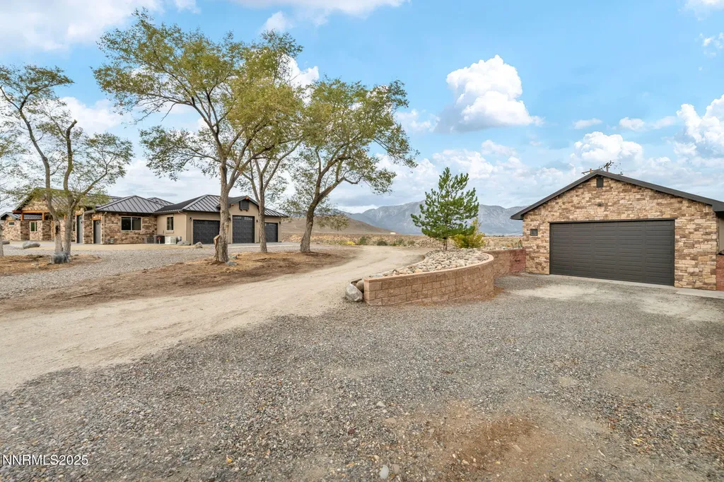 656 Stones Throw Gardnerville NV 89410