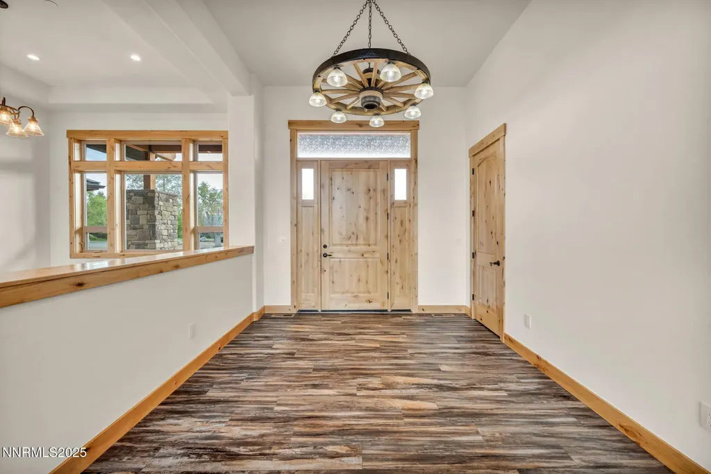 656 Stones Throw Gardnerville NV 89410