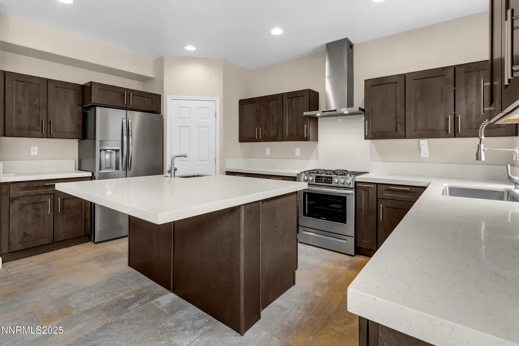 10595 Baton Reno NV 89521