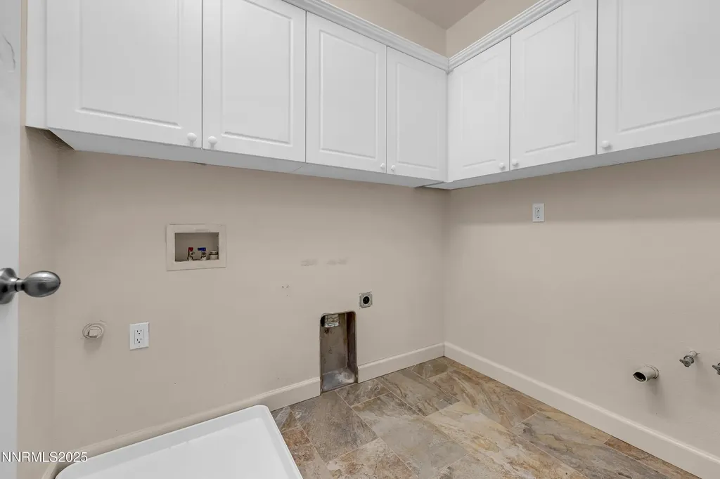 10595 Baton Reno NV 89521