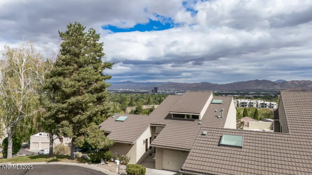 2220 Stone Mountain Reno NV 89519