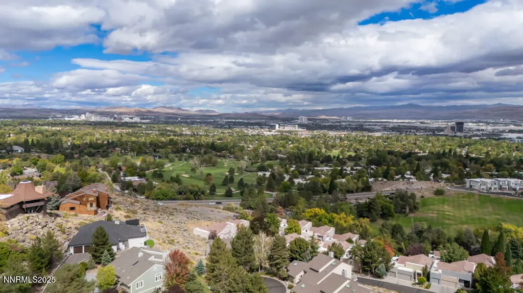 2220 Stone Mountain Reno NV 89519