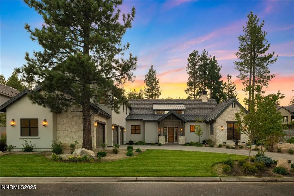 20555 Latour Reno NV 89511