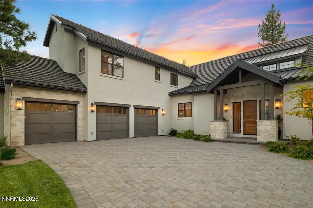 20555 Latour Reno NV 89511