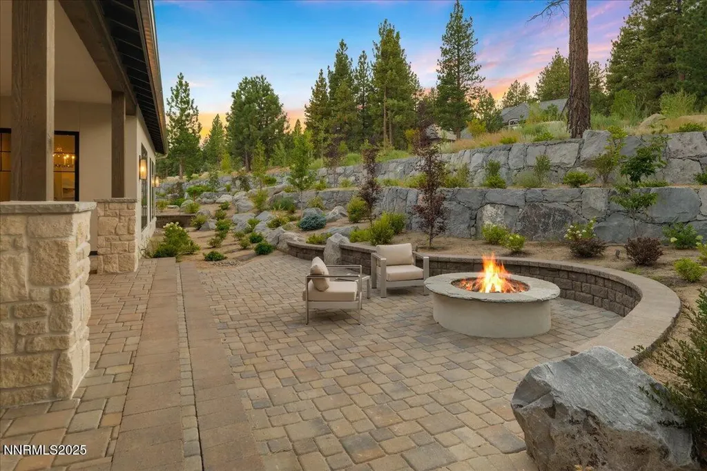20555 Latour Reno NV 89511