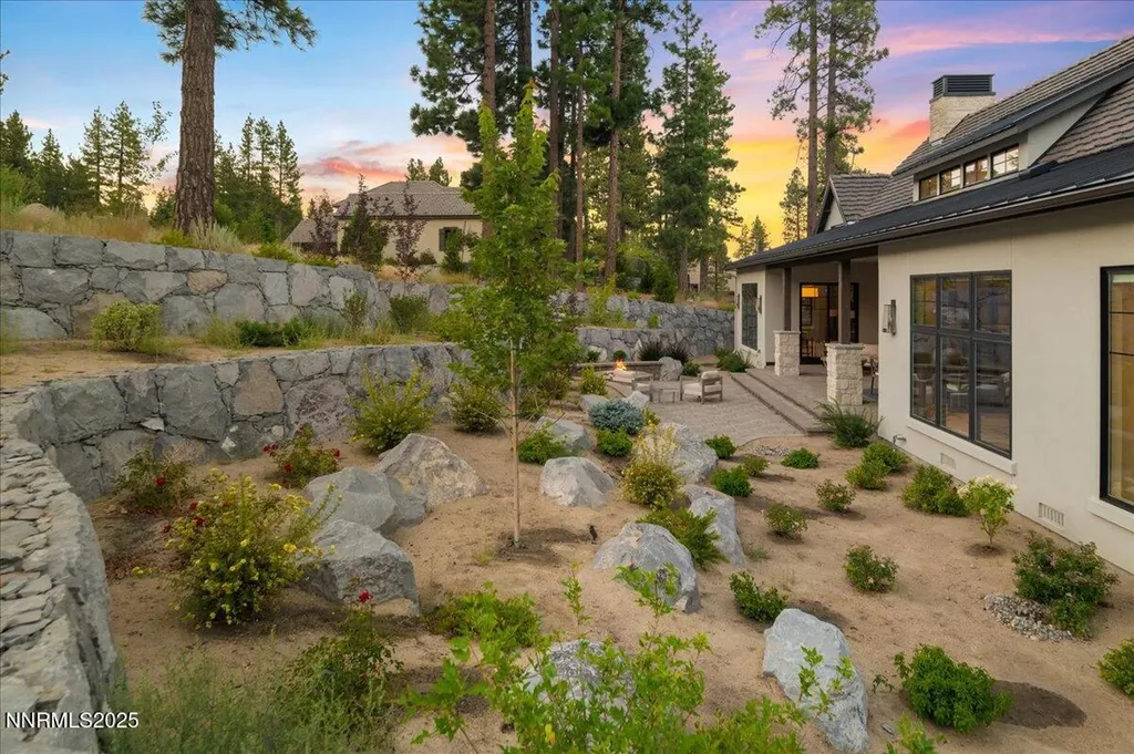 20555 Latour Reno NV 89511
