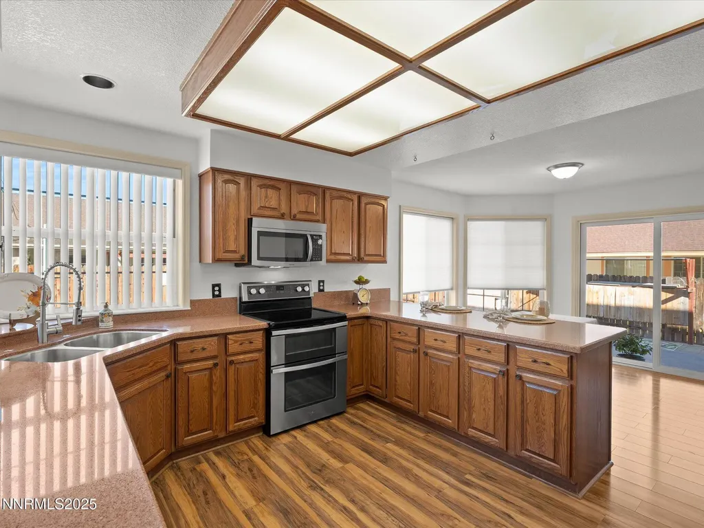 548 Briarwood Carson City NV 89701