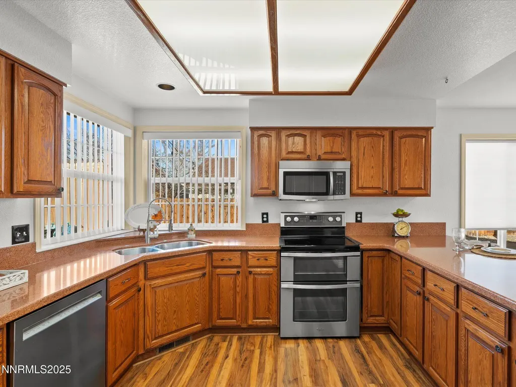 548 Briarwood Carson City NV 89701