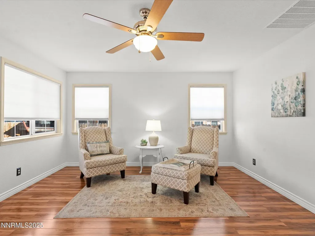 548 Briarwood Carson City NV 89701