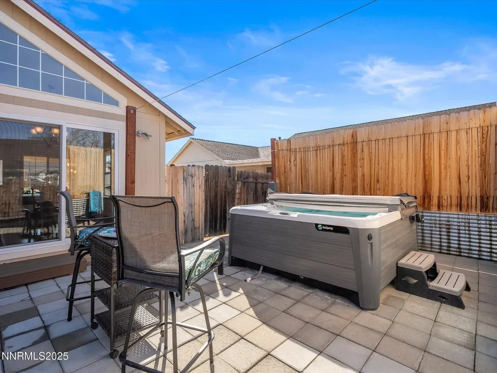 548 Briarwood Carson City NV 89701